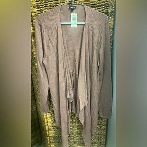 Torrid- Mauve, Cover up- Size:1, New with tags,‎ Small spot on shoulder